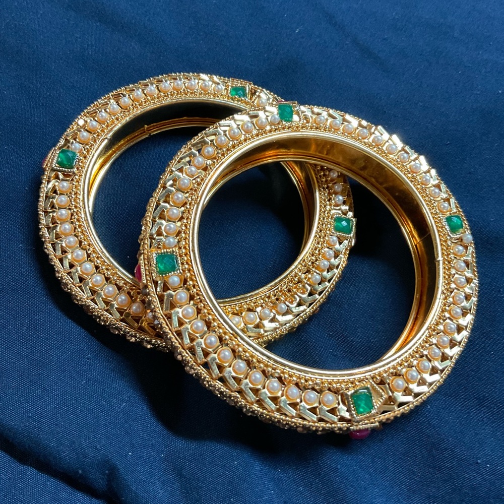Gold plated Indian Pakistani one pair of bangles